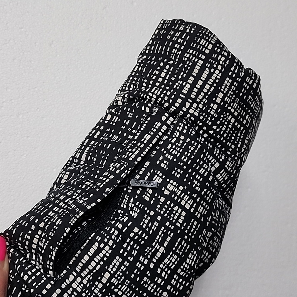 Calvin Klein Down Jacket Size M. - Picture 13 of 13